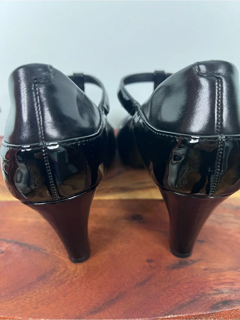 Giani Bernini Black Patent T-Strap Mary Jane Pumps Women’s 8 M